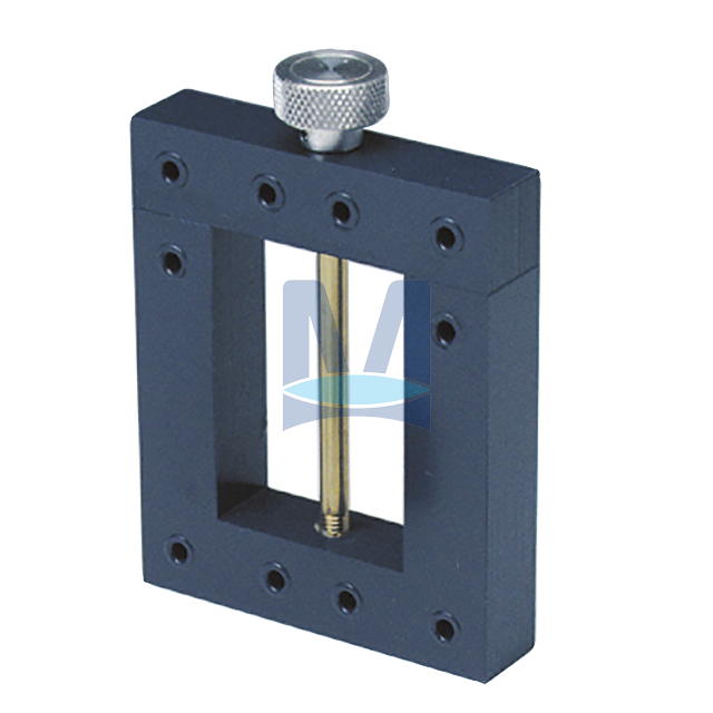 U-jádro s armaturou