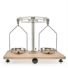 Váha dvouramenná precizní