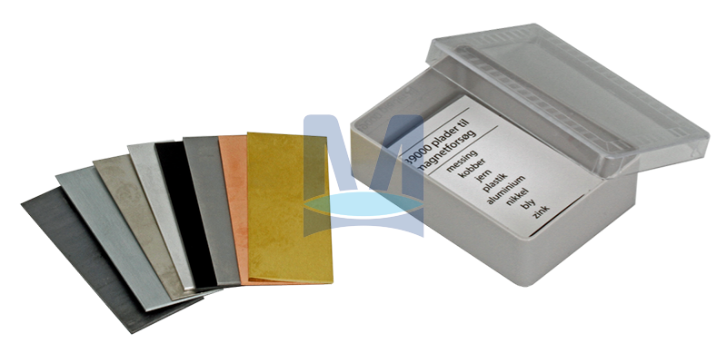 Sada destiček 65×25×1 mm pro pokusy s magnety, 8 ks.