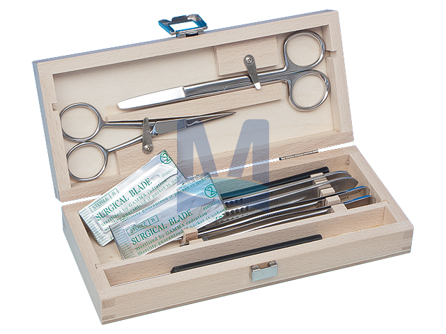 Preparační sada v dřevěné kazetě