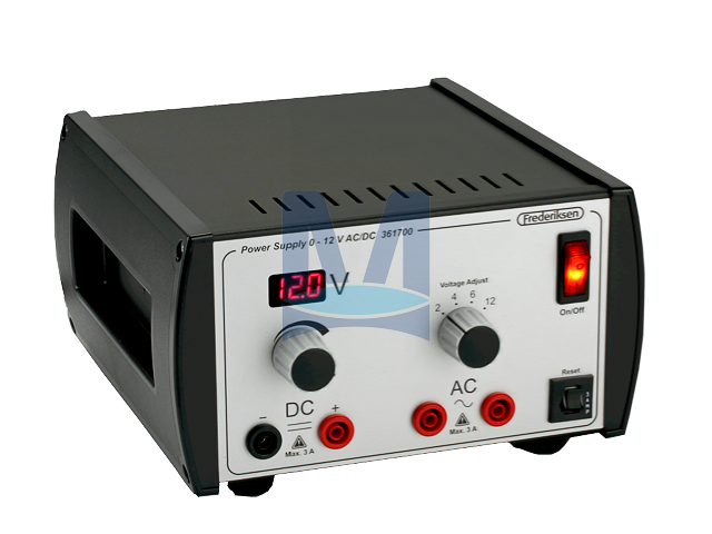 Napěťový zdroj 12 V AC/DC s displejem