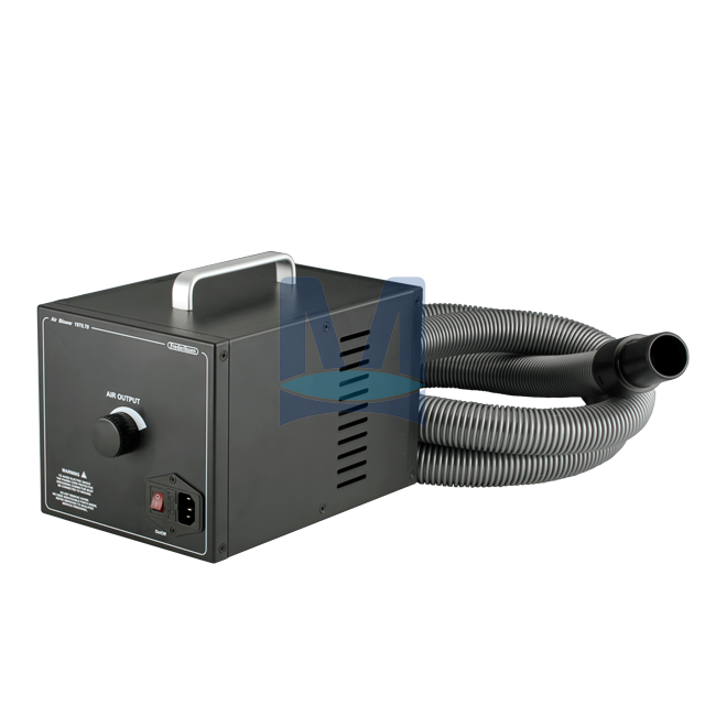 Výtlačný ventilátor s regulací