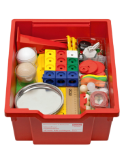 Anna a Leon experimentují s pákou, kladkou a magnetem