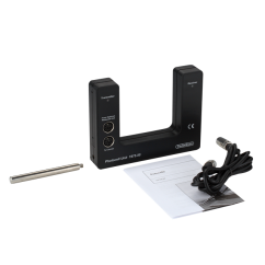 Fotobuňka s propojovacím kabelem a montážním sloupkem