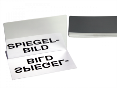 Sada zrcátek pro studium symetrie